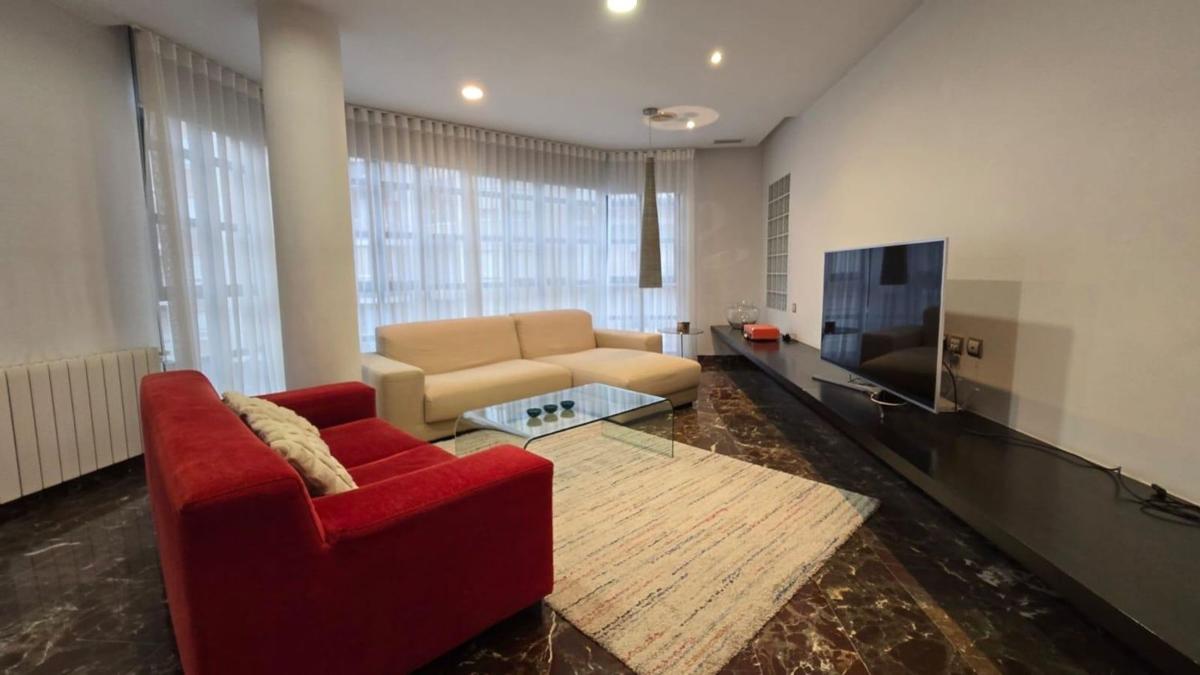 Venta de piso en Piso en Calle Poeta Miguel Hernandez, Reina Victoria-Miguel Hernández, Elche / Elx, Elche / Elx
photo 5