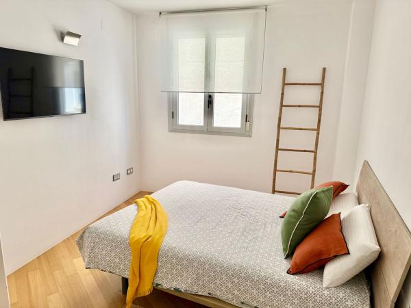 Venta de piso en Piso en Casco Histórico-Santa Cruz, Alicante / Alacant, Alicante / Alacant
thumbnail 3