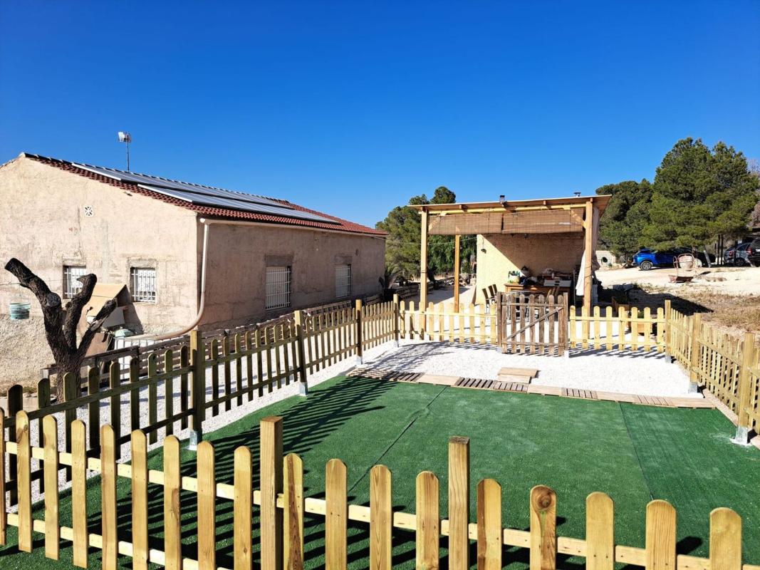 Properties for sale and rent in Spain photo 5