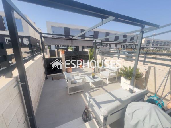 Chalet pareado en Monte y Mar, Gran Alacant thumbnail 2
