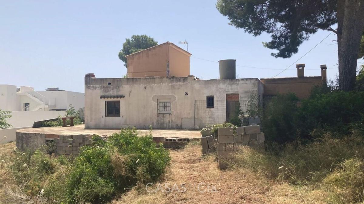Продажа загородного участка в Finca rústica en Calle Morera, Pinar de Advocat-Cometa, Moraira , Морайра photo 1