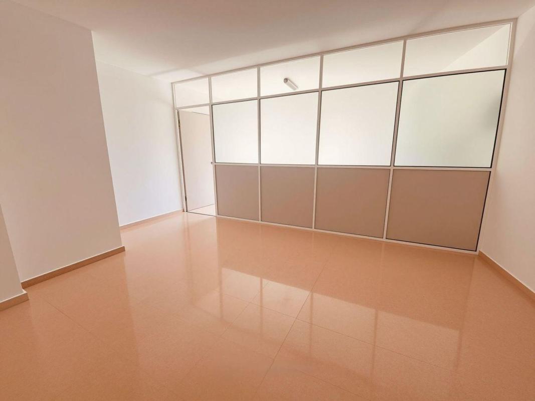 Venta de piso en Piso en Plaza d'Amèrica, Campoamor, Alicante / Alacant, Alicante / Alacant
 photo 5