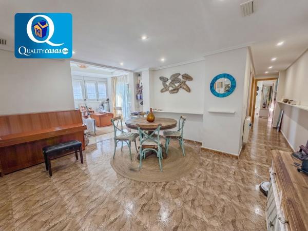 Penthouse for sale at  Ático en Carolinas Bajas, Alicante / Alacant, Alicante photo 4
