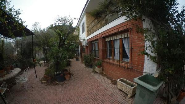 Chalet pareado en Los Girasoles, San Vicente del Raspeig photo 1