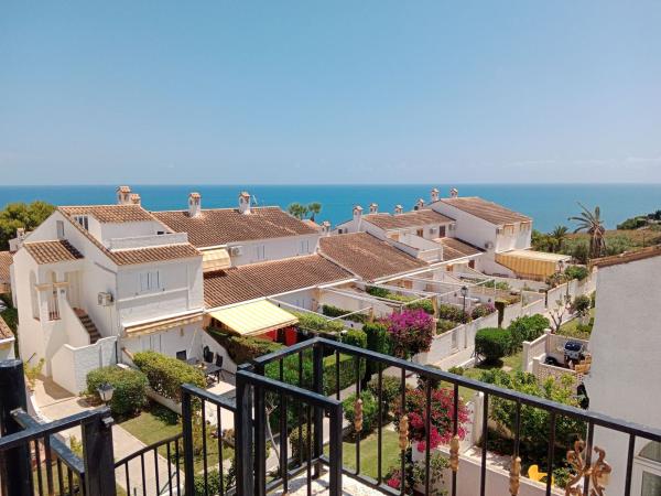 Chalet adosado en Panorama-Sierramar, Gran Alacant photo 1