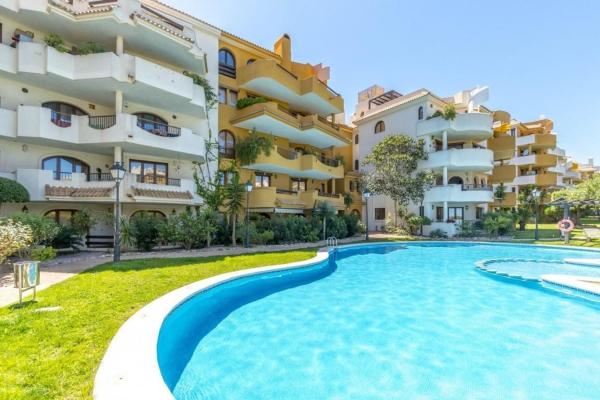Venta de piso en Piso en Punta Prima, Torrevieja, Torrevieja
 photo 1