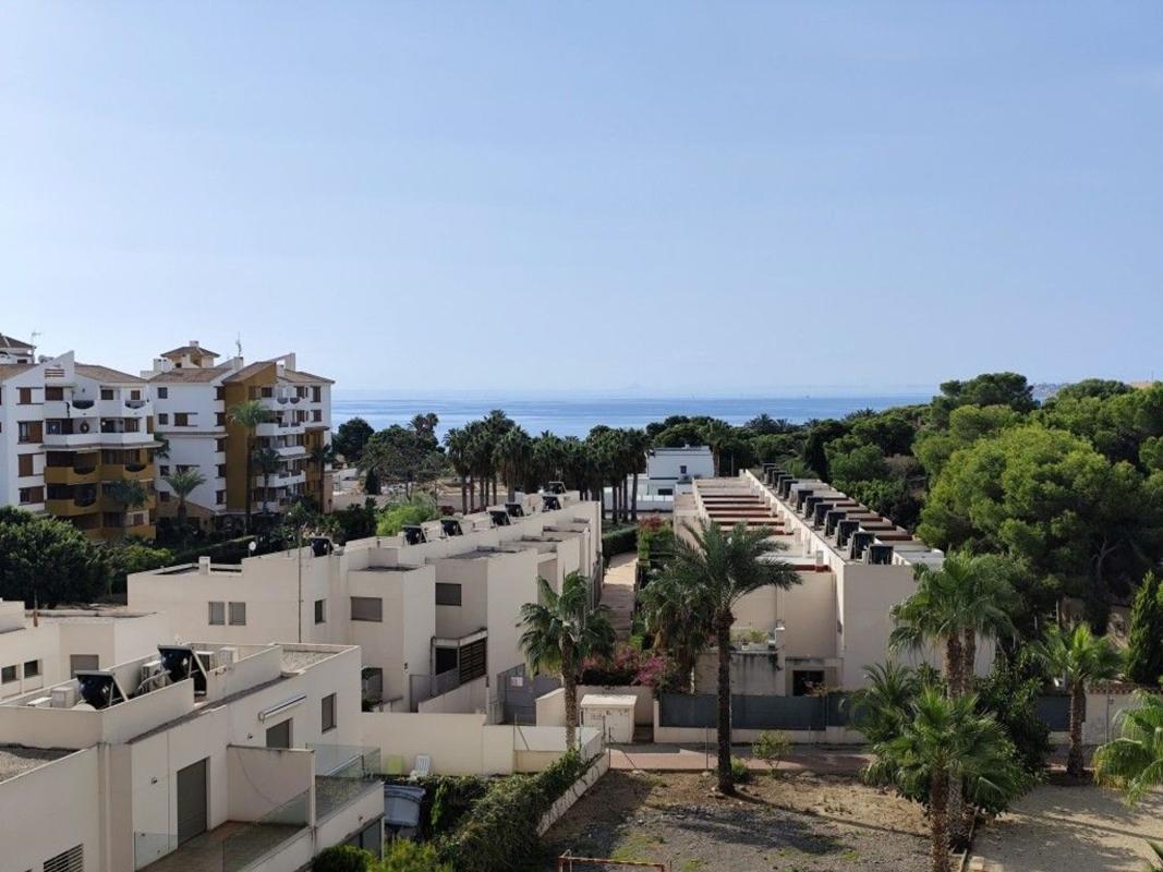 Venta de piso en Piso en Punta Prima, Torrevieja, Torrevieja
photo 2