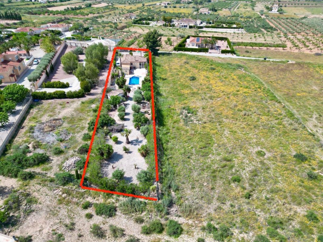 Properties for sale and rent in Spain photo 2