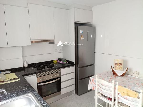 Venta de piso en Piso en Calle de Orión, La Florida, Alicante / Alacant, Alicante / Alacant
photo 1