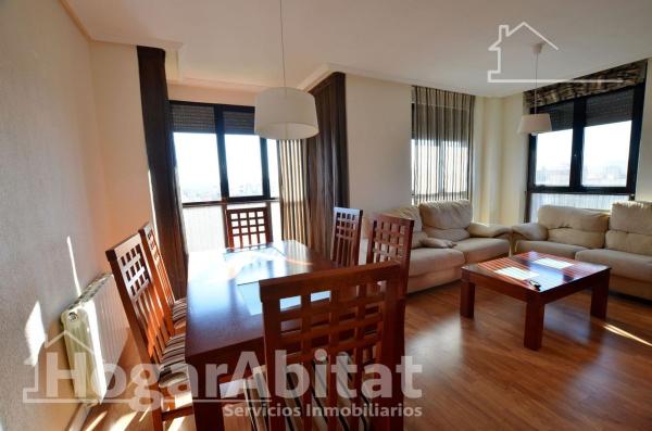 Продажа квартиры на Piso en Calle Ciudad Jardín, Centro, San Vicente del Raspeig, Сан-Висенте-дель-Распейг
thumbnail 2