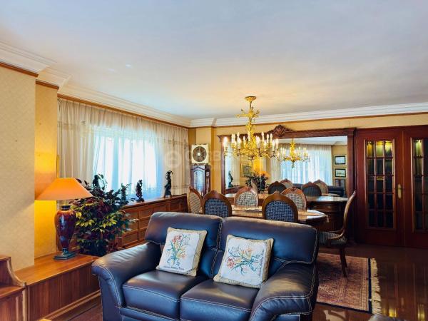 Sale of flat in Piso en Alameda Camilo Sesto, Barri Eixample, Alcoy / Alcoi, Alcoy
photo 1