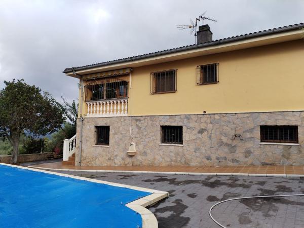 Casa o chalet independiente en Benillup thumbnail 3