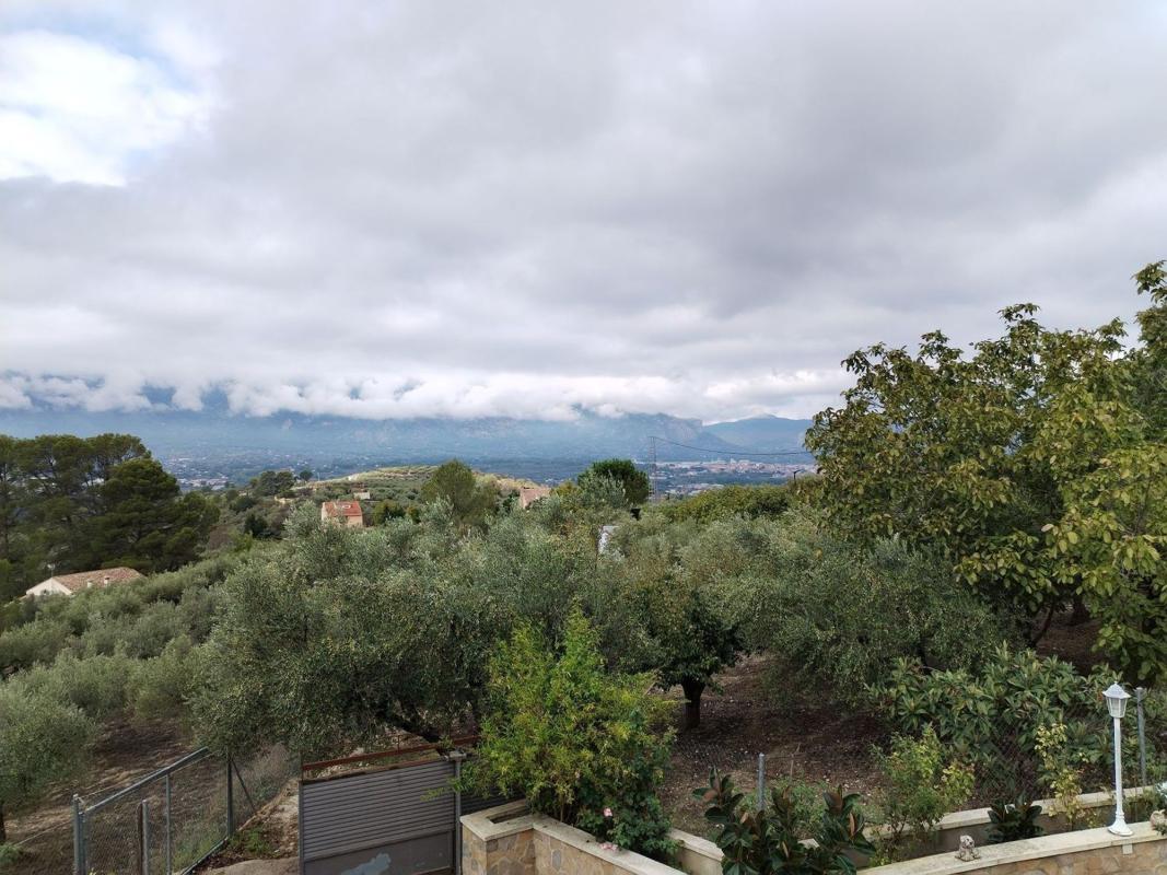 Properties for sale and rent in Spain photo 5