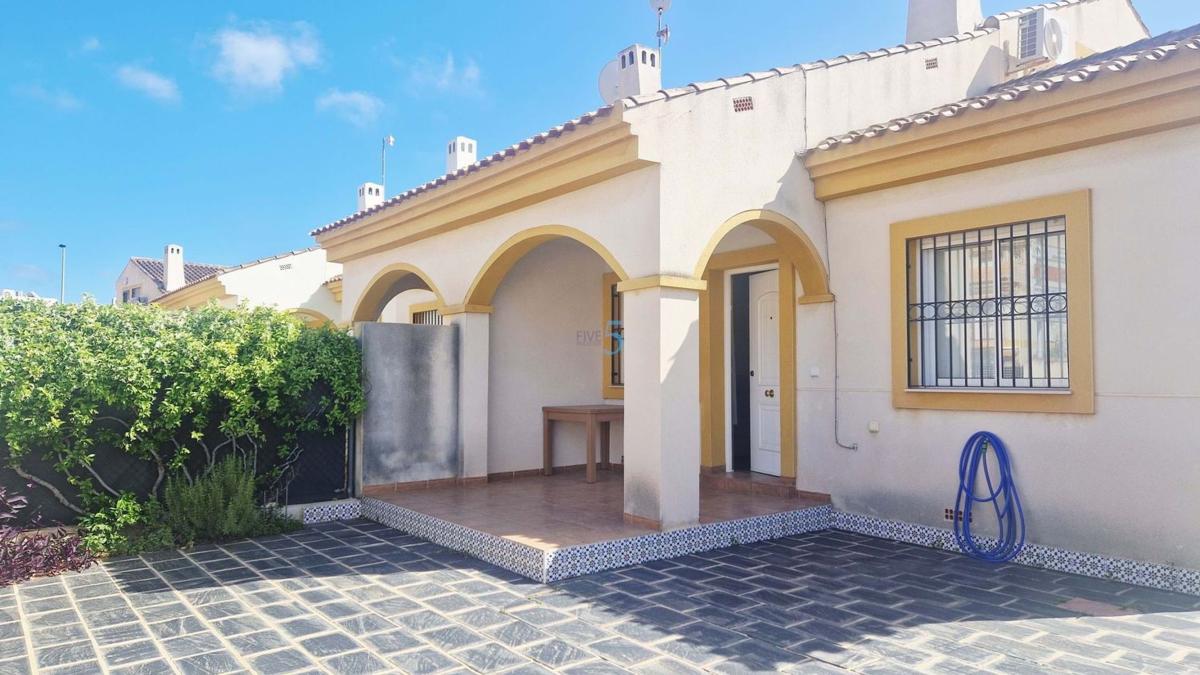 Продажа квартиры на Piso en Torre de la Horadada, Pilar de la Horadada, Пилар де ла Орадада
photo 2