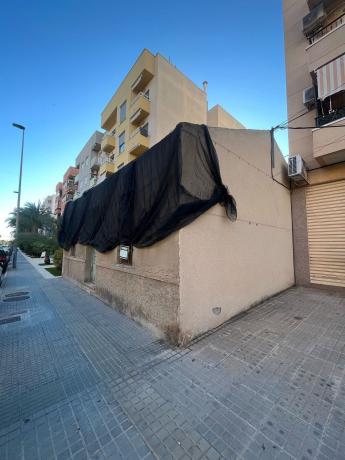 Casa o chalet independiente en Avenida de l'Alegría, 10, La Marina, Elche / Elx photo 4