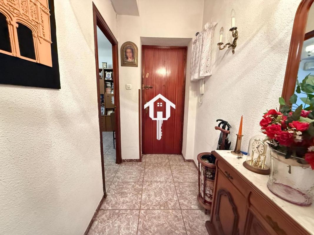 Venta de piso en Piso en Valdes, Centro Tradicional, Alicante / Alacant, Alicante / Alacant
photo 5