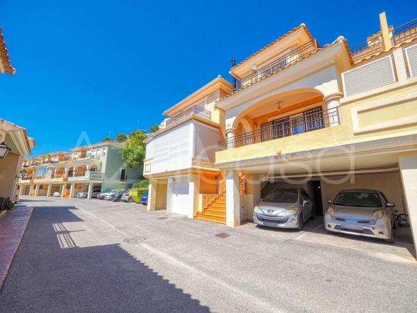 Chalet adosado en Calle de I'Aigualera, Bonalba-Cotoveta, Mutxamel photo 2