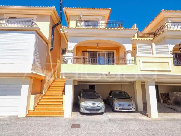 Chalet adosado en Calle de I'Aigualera, Bonalba-Cotoveta, Mutxamel photo 3