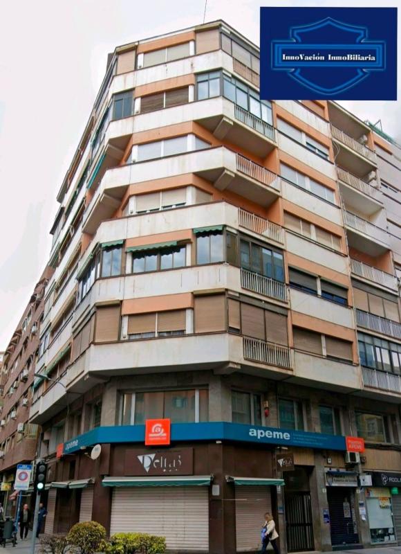 Sprzedaż mieszkania w Piso en Reyes Catolicos, 34, Ensanche-Diputación, Alicante / Alacant, Alicante / Alacant
photo 1