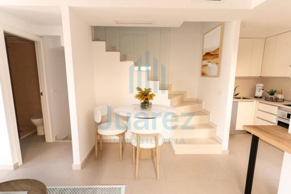 Chalet adosado en Calle de Xipre, Monte y Mar, Gran Alacant thumbnail 3
