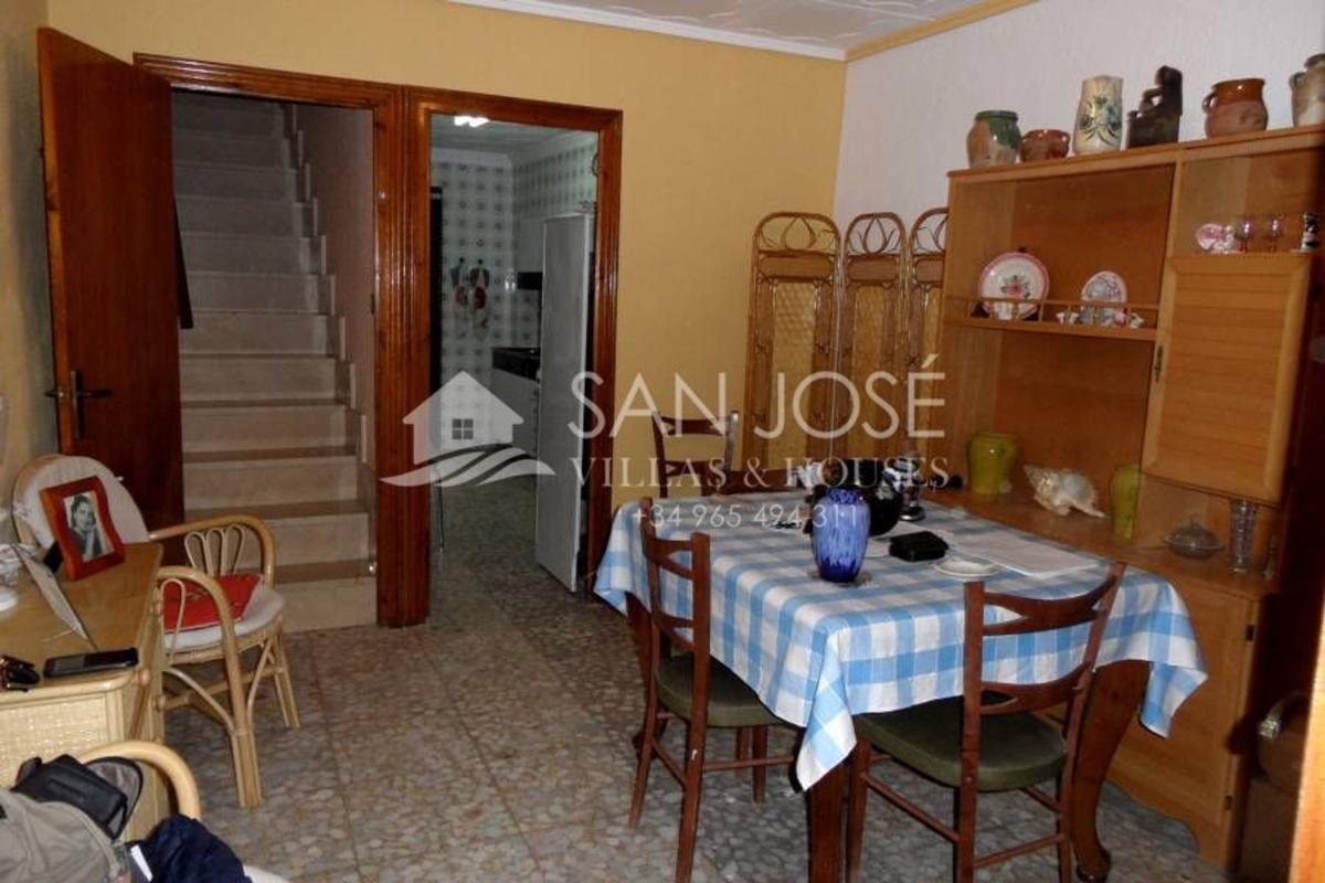 Недвижимость на продажу и в аренду в Испании photo 5