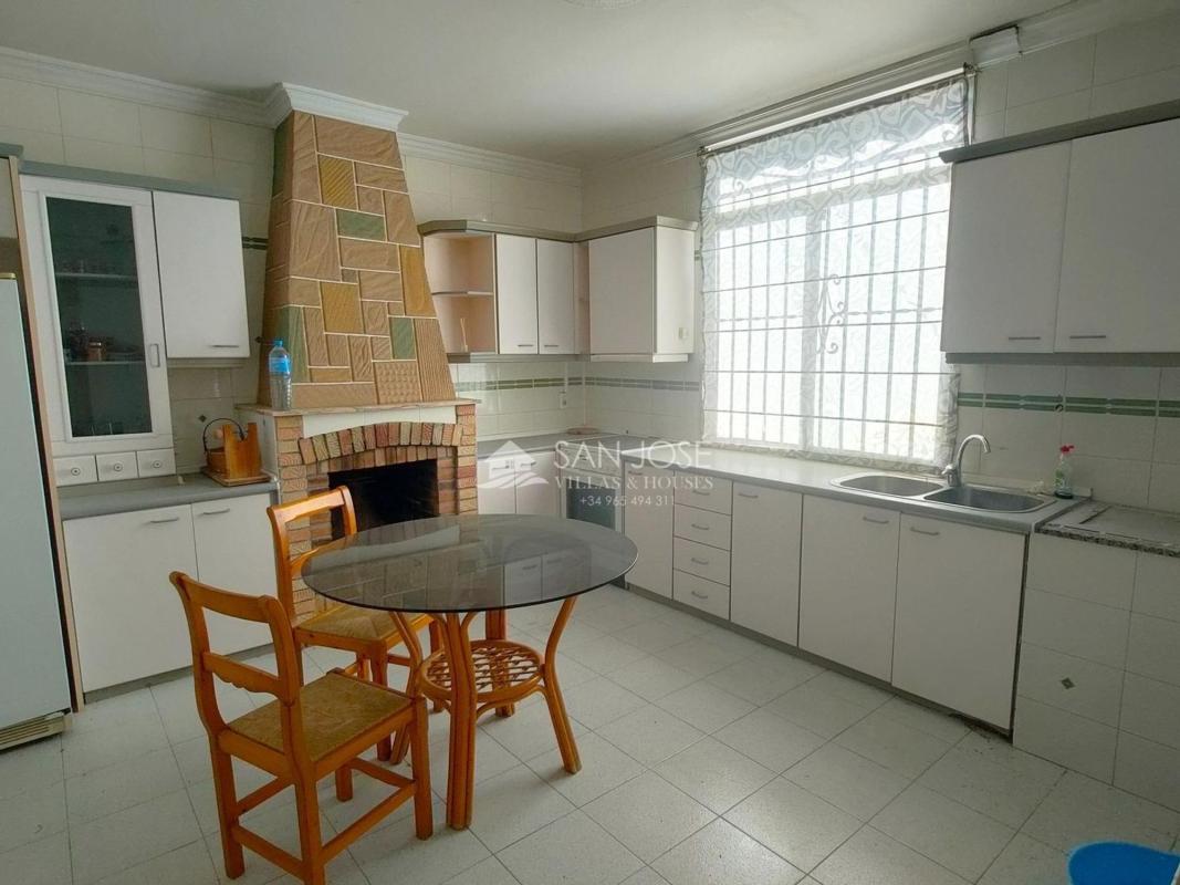 Недвижимость на продажу и в аренду в Испании photo 3