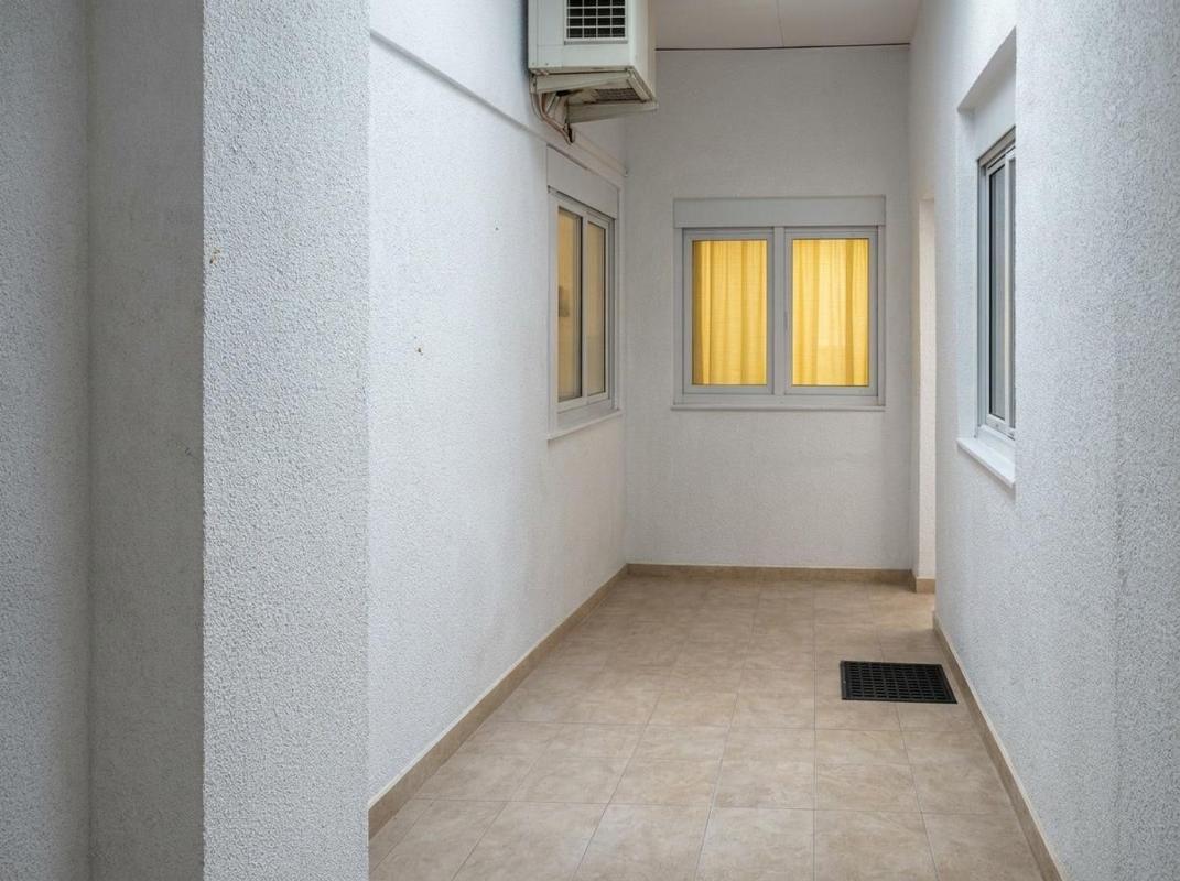 Sale of apartment in Piso en Campoamor, Alicante / Alacant, Alicante
photo 2