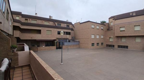 Chalet pareado en CL Manuel De Falla, Ibi thumbnail 3