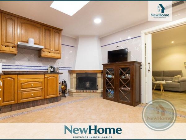 Дуплекс на продажу в Dúplex en Calle de Sant Francesc Xavier, Centro, Elche / Elx, Эльче / Эльх photo 1