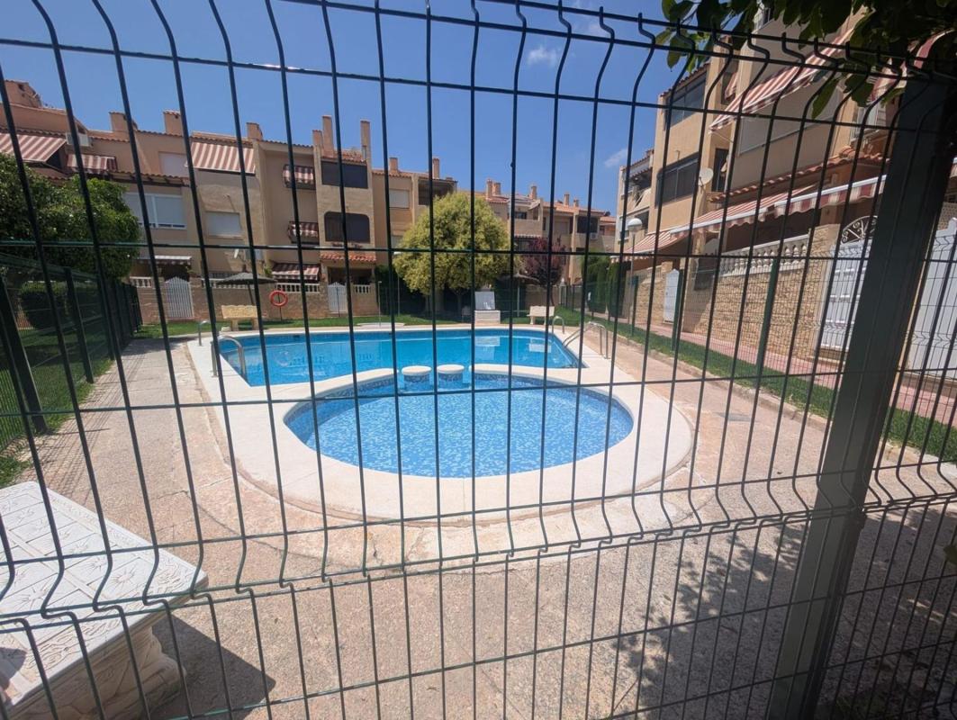 Propiedades en venta y alquiler en España photo 4