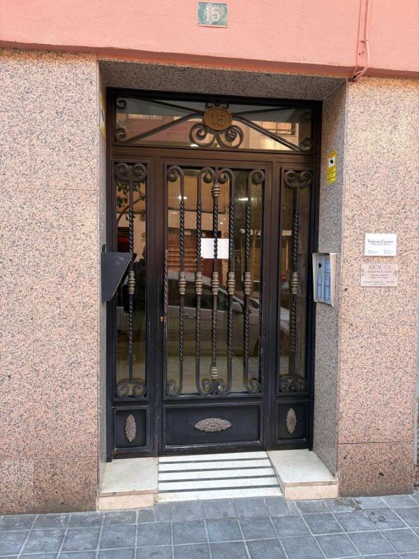 Venta de piso en Piso en Arq Guardiola, 15, Benalúa, Alicante / Alacant, Alicante / Alacant
photo 2