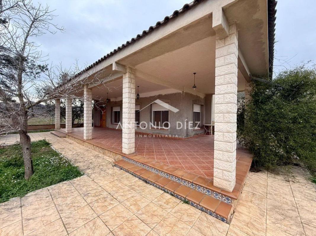 Propiedades en venta y alquiler en España photo 2