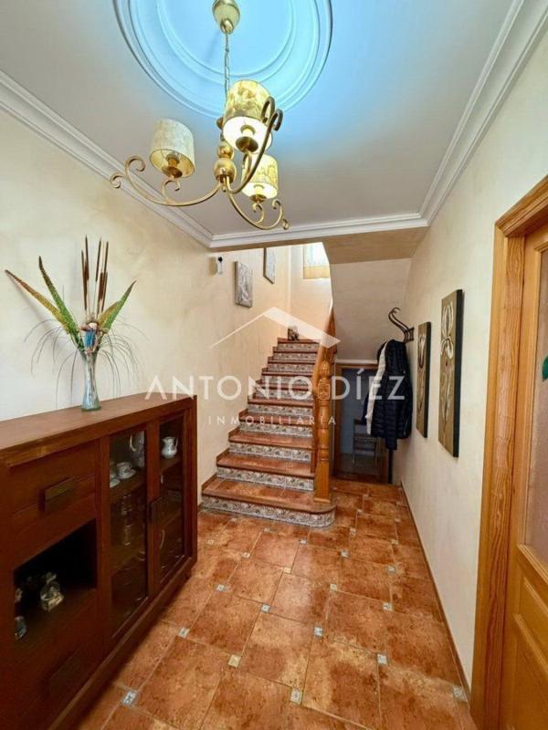 Propiedades en venta y alquiler en España photo 4