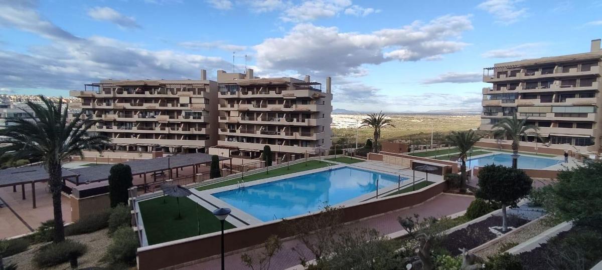 Venta de piso en Piso en Arenales del Sol, Elche / Elx, Elche / Elx
photo 1