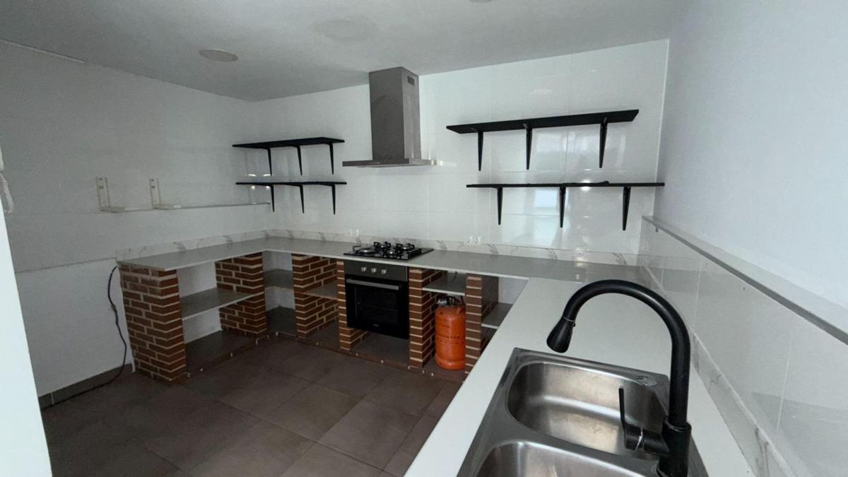 Sale of apartment in Piso en Los Ángeles, Alicante / Alacant, Alicante
photo 5