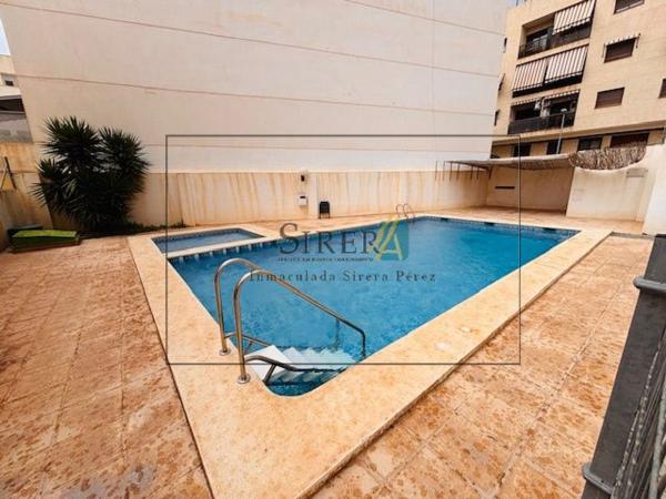 Chalet adosado en Calle Sant Francesc, Centro, Mutxamel thumbnail 2