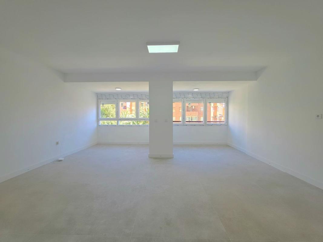 Продажа квартиры на Piso en Calle del Alcalde Alfonso de Rojas, 8, Campoamor, Alicante / Alacant, Аликанте / Алакант
photo 2