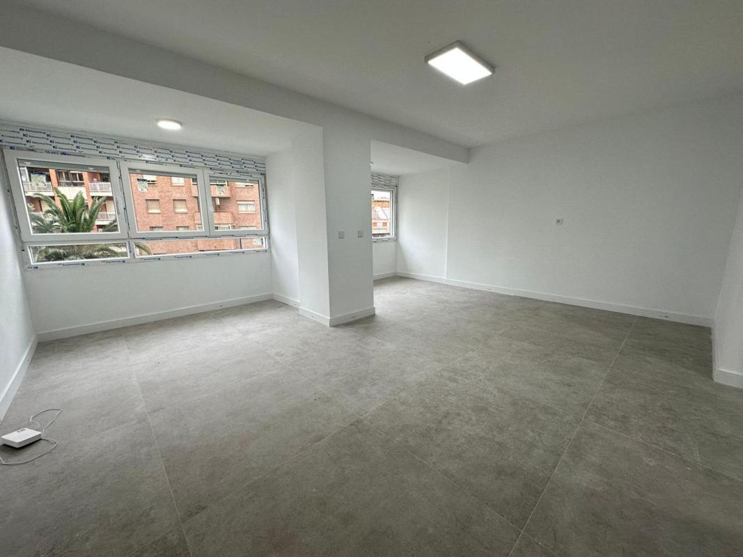 Venta de piso en Piso en Calle del Alcalde Alfonso de Rojas, Campoamor, Alicante / Alacant, Alicante / Alacant
photo 5