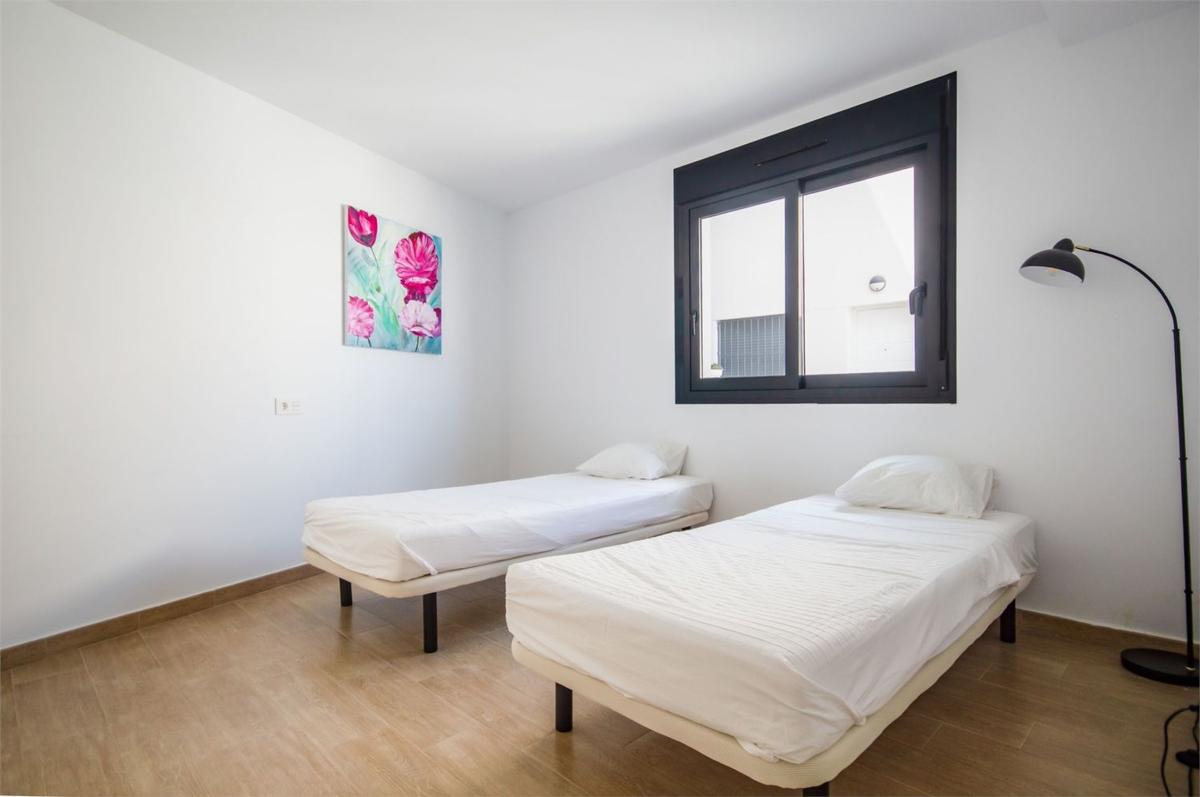 Продажа квартиры на Piso en Calle Canarias, Monte y Mar, Gran Alacant, Гран-Алакант
photo 5