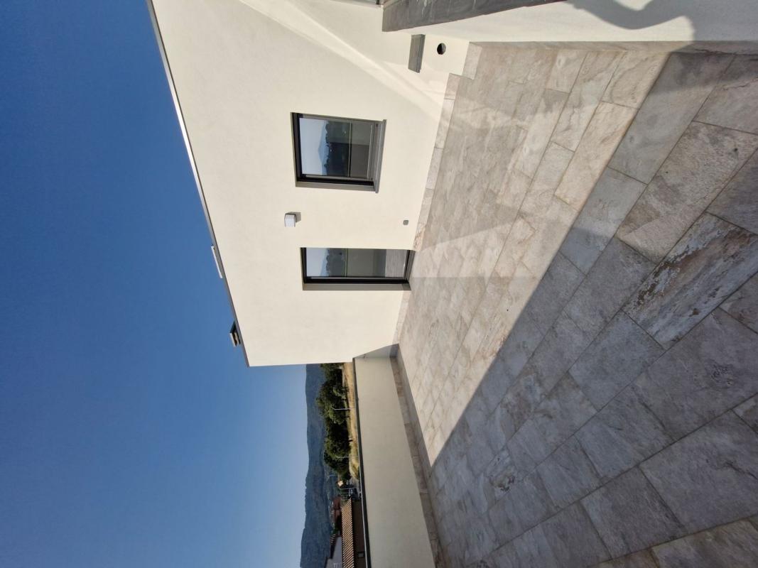 New construction Ramon Llull 13 in Llinars del Vallès photo 3