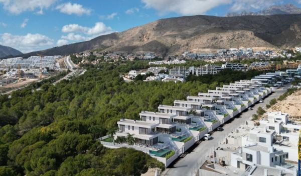Promotion Beren Hills Villas II new development in Finestrat photo 1