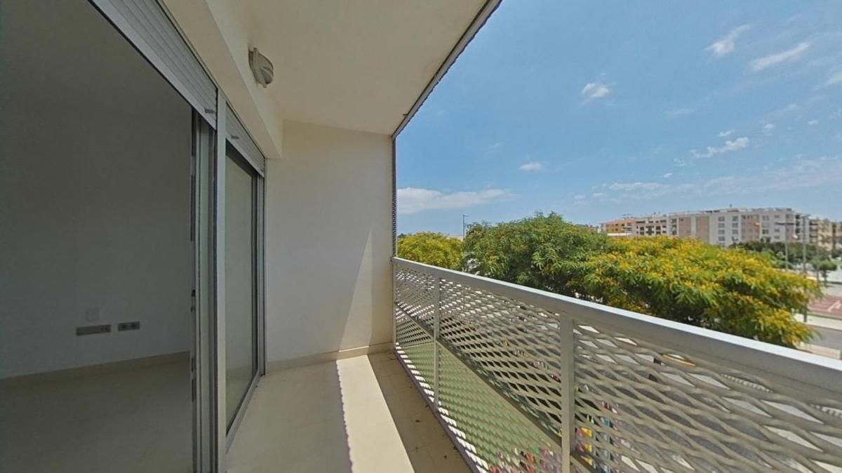 Sale of apartment in Piso en Calle Doctora Damiana Zaragoza I Zaragoza, 3, Centro Urbano, La Villajoyosa / Vila Joiosa, La Villajoyosa / Vila Joiosa
 photo 2