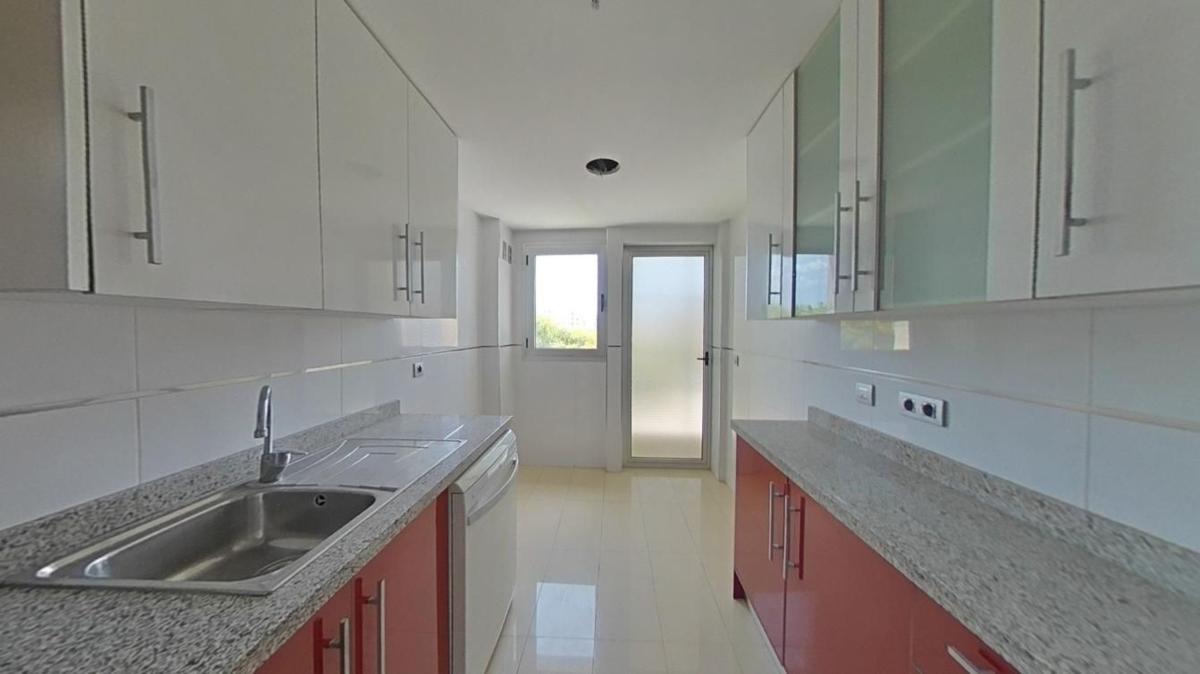 Sale of apartment in Piso en Calle Doctora Damiana Zaragoza I Zaragoza, 3, Centro Urbano, La Villajoyosa / Vila Joiosa, La Villajoyosa / Vila Joiosa
 photo 4