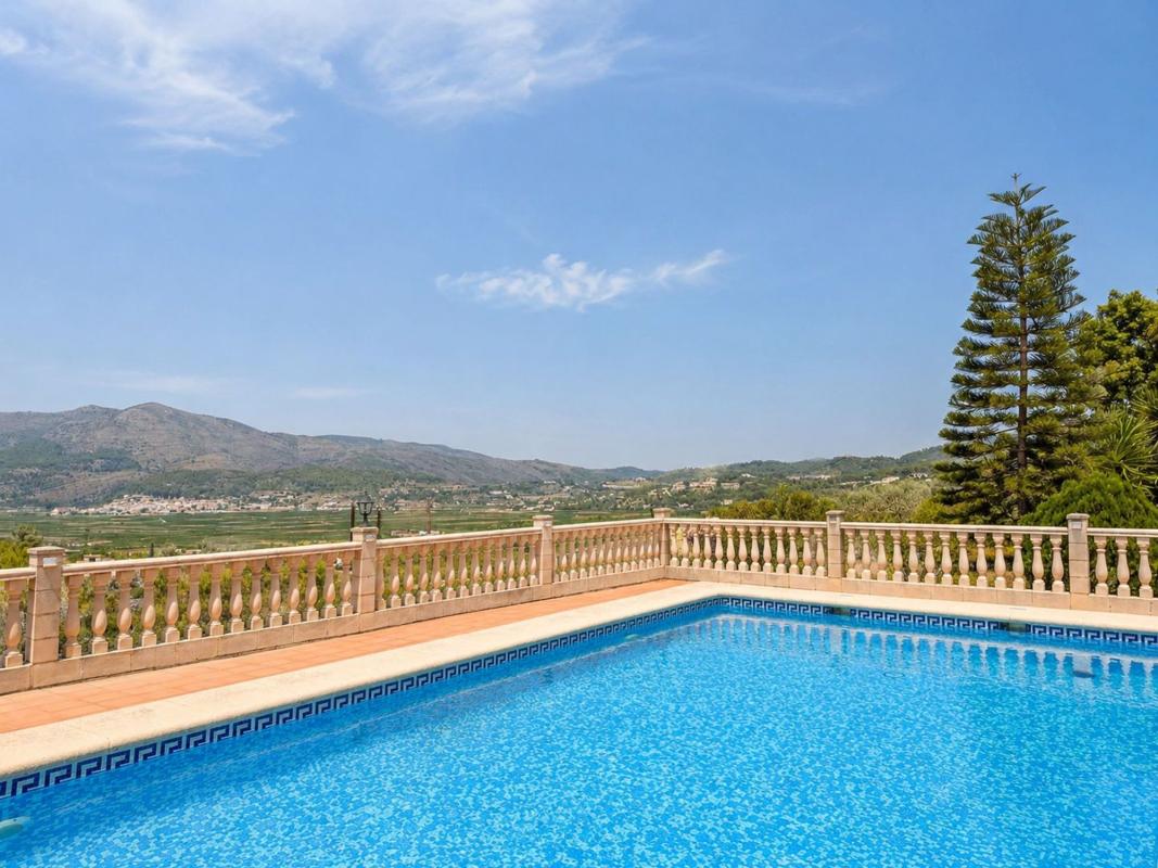 Properties for sale and rent in Spain photo 1