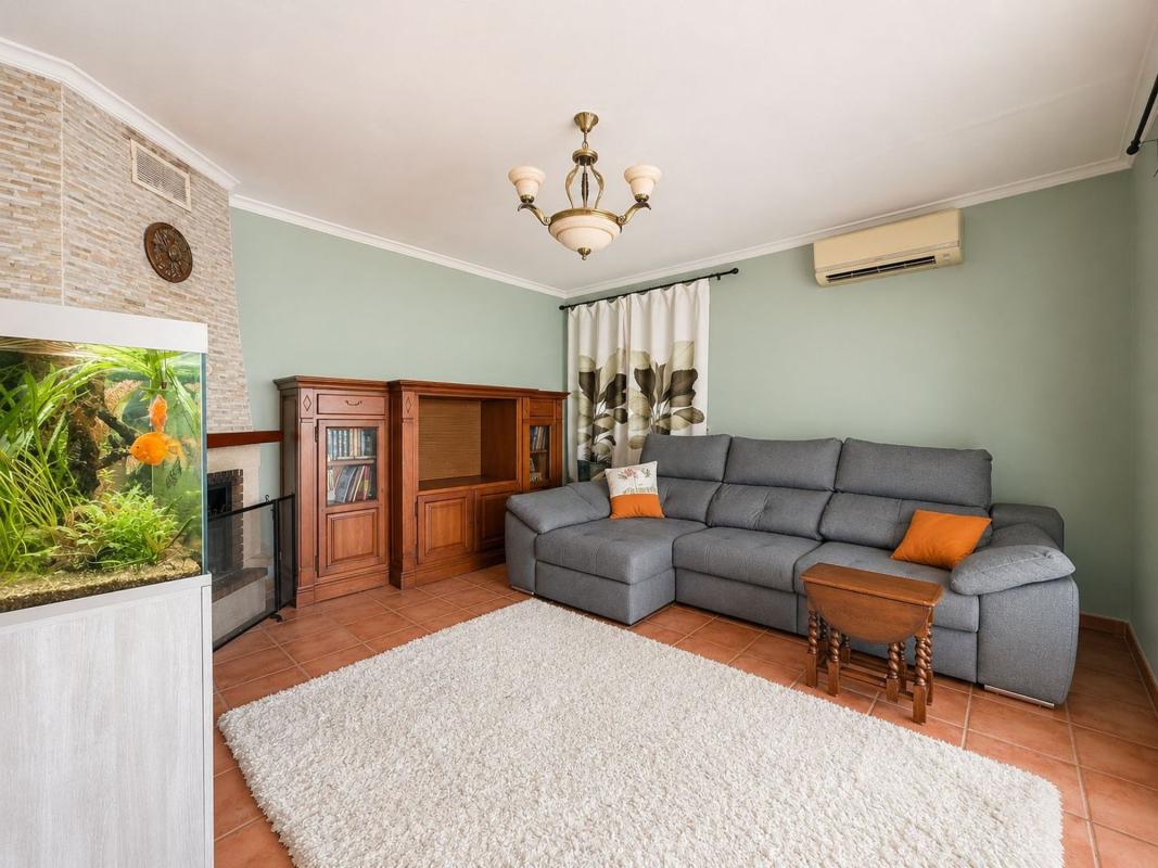 Properties for sale and rent in Spain photo 5