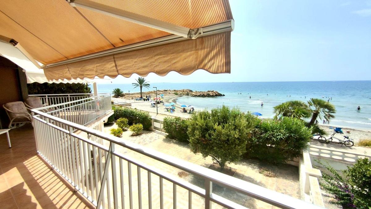 Продажа таунхауса в Chalet adosado en Avenida de la Armada Española, 12, Calas de Santa Pola este, Santa Pola , Санта Пола photo 4