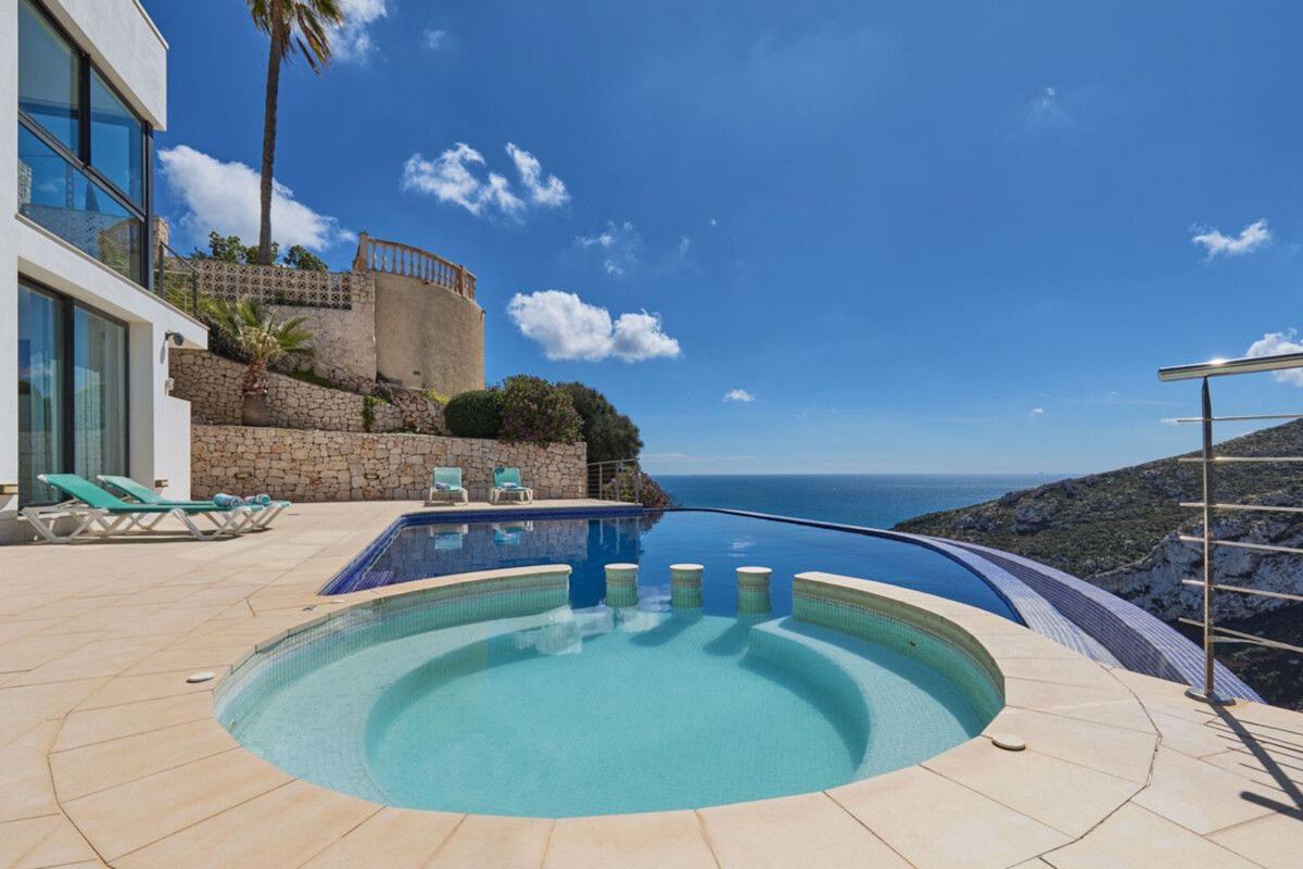 Продажа отдельного шале в Casa o chalet en Centro Ciudad, Jávea/Xàbia, Хавья/Хабия photo 3