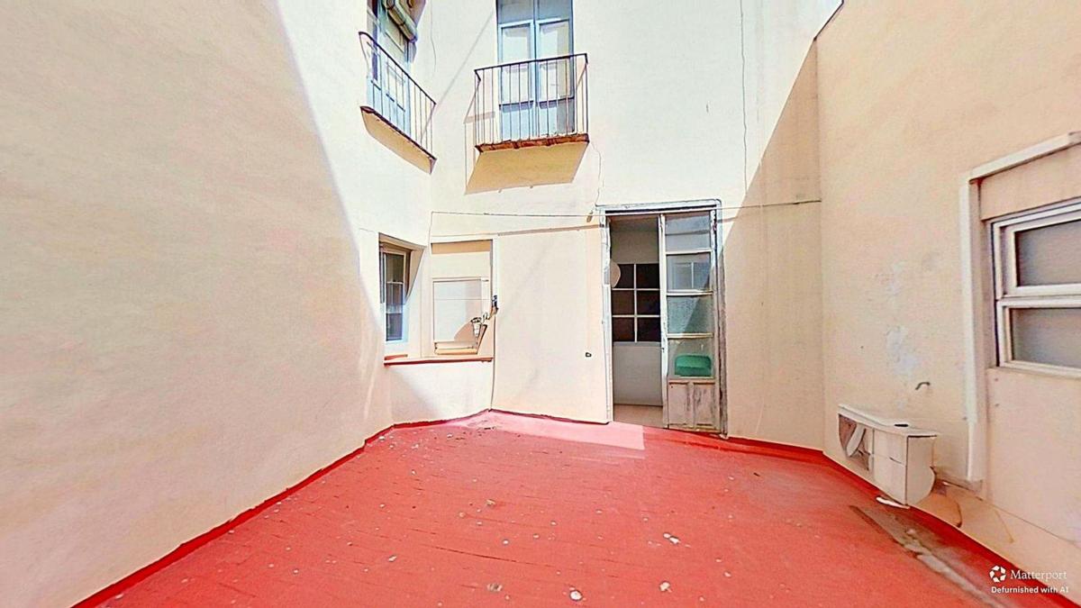 Продажа квартиры на Piso en Calle de Sant Agustí, Casco Histórico-Santa Cruz, Alicante / Alacant, Аликанте / Алакант
photo 4