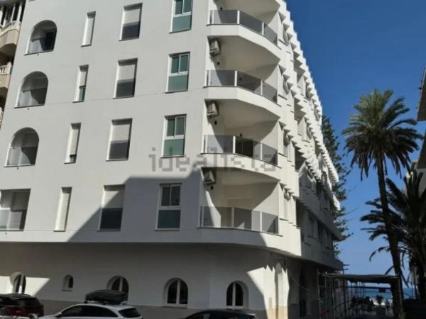 Sprzedaż mieszkania w Piso en Avenida Doctor Mariano Ruiz Canovas, Playa de los Locos, Torrevieja, Torrevieja
photo 1