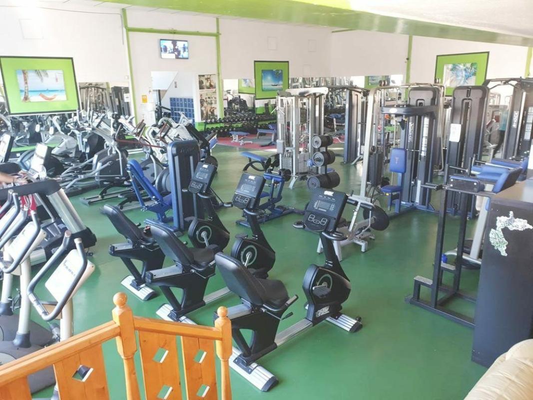 Propiedades en venta y alquiler en España photo 1